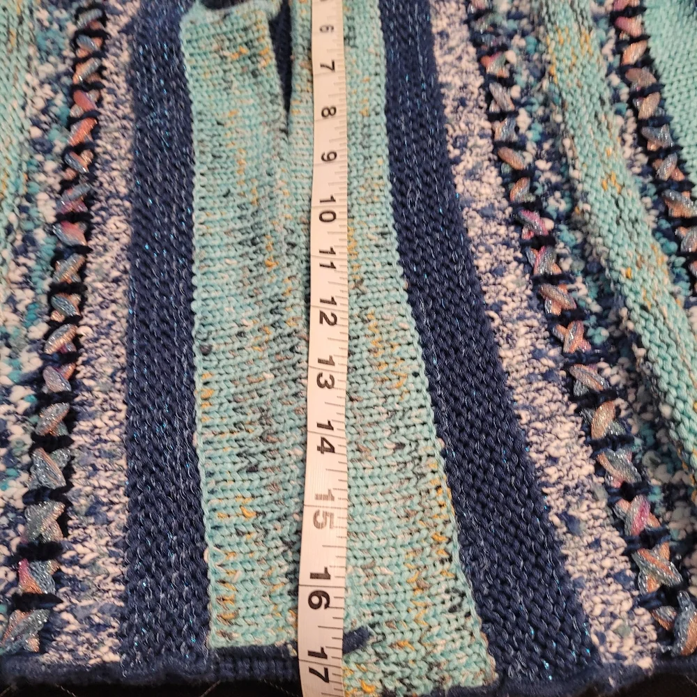 SOLD Vintage sweater - Picture 9 of 9